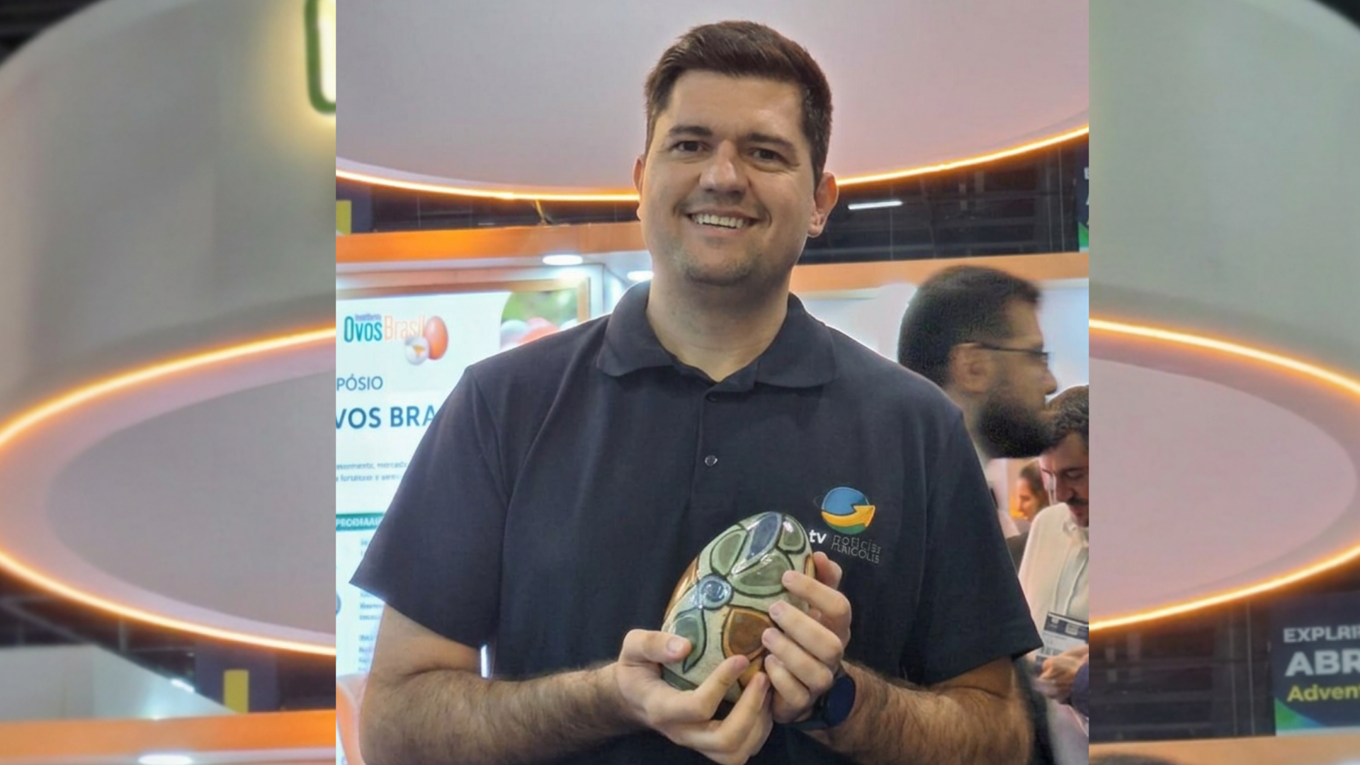 Jornalista Guilherme Dorigatti, do Notícias Agrícolas, é premiado com o Troféu Imprensa IOB, do Instituto Ovos Brasil